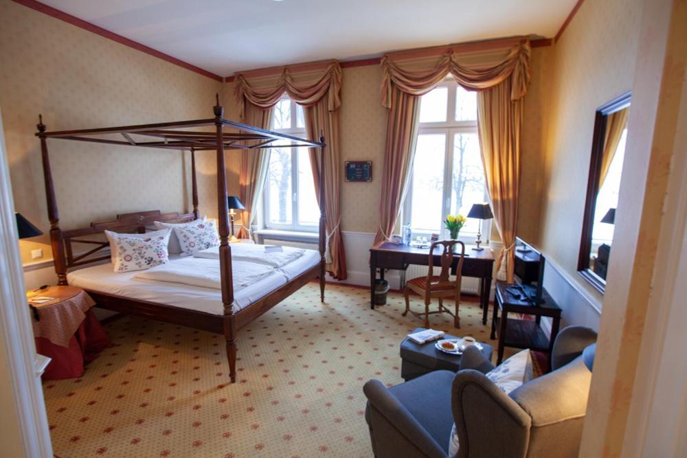 Hotel Niederlaendischer Hof Schwerin  Buitenkant foto
